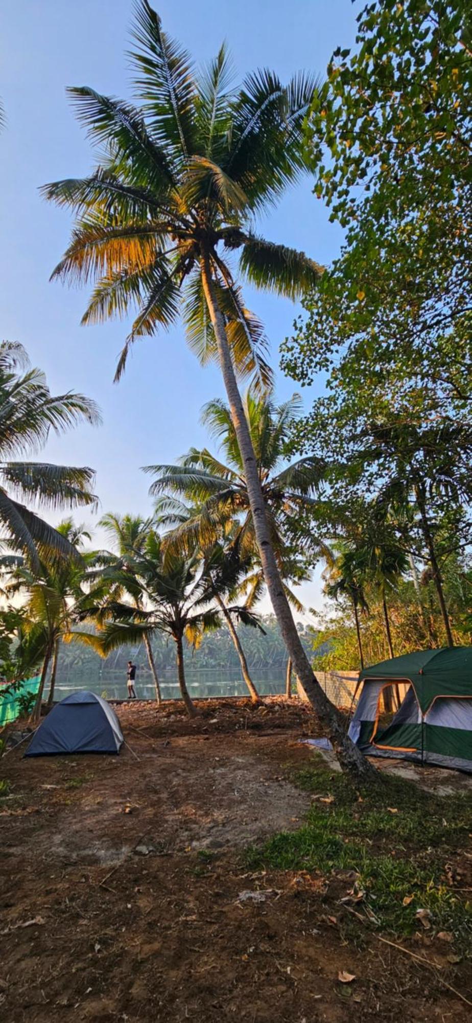 Islandstay-A Riverside Property Коллам Экстерьер фото